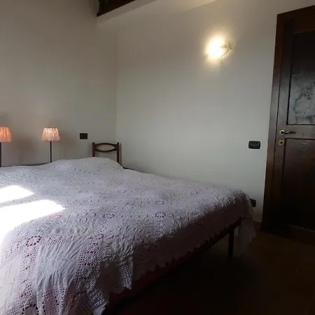 Scappo In Umbria, Collefiorito בית חווה
