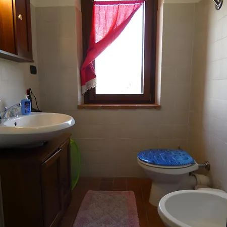 Scappo In Umbria, Collefiorito * Rocchette (Rieti)