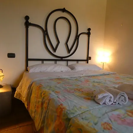 Scappo In Umbria, Collefiorito בית חווה